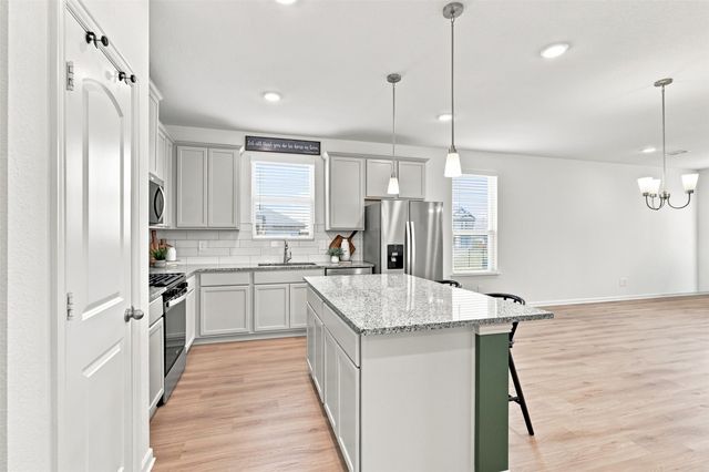 8240 Catclaw Prairie, Godley, TX 76044