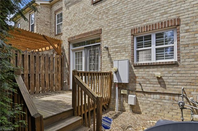 1134 Heritage Path Lane, Winston-salem, NC 27103