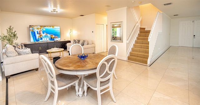 6772 NW 111th Avenue, Doral, FL 33178