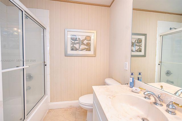 6772 NW 111th Avenue, Doral, FL 33178