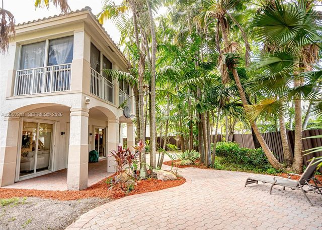 6772 NW 111th Avenue, Doral, FL 33178