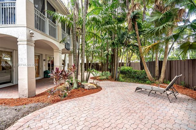 6772 NW 111th Avenue, Doral, FL 33178