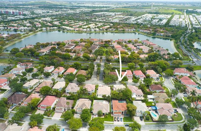 6772 NW 111th Avenue, Doral, FL 33178