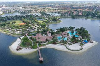 6772 NW 111th Avenue, Doral, FL 33178