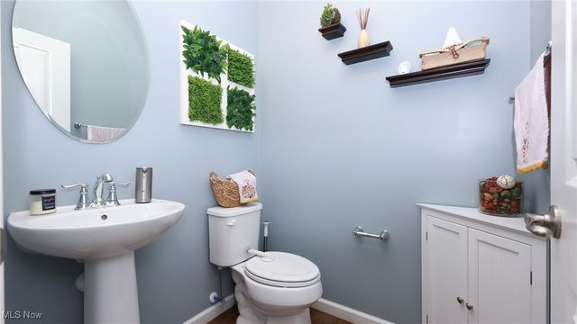 75 Glenwood Circle, Tallmadge, OH 44278