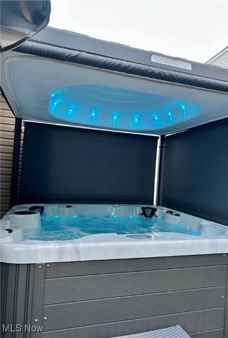 75 Glenwood Circle, Tallmadge, OH 44278