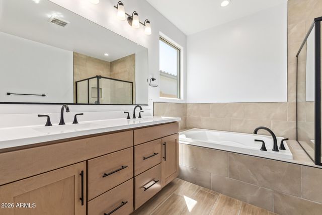 5022 W CHUCK BOX Road, Laveen, AZ 85339