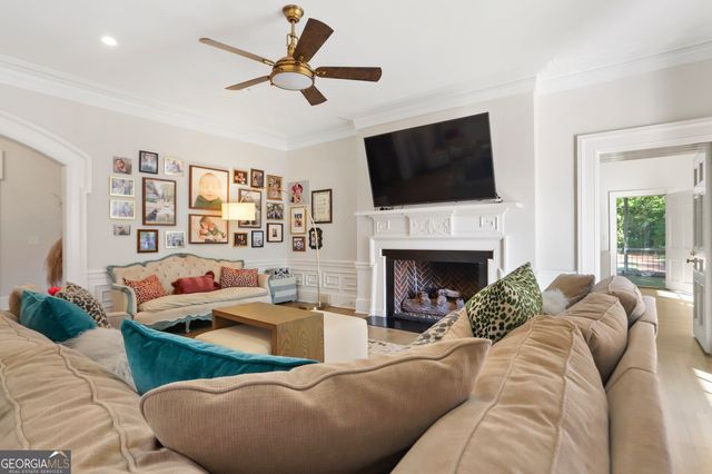 22 Sanford Drive, Newnan, GA 30263