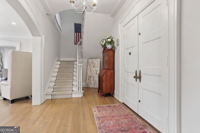 22 Sanford Drive, Newnan, GA 30263