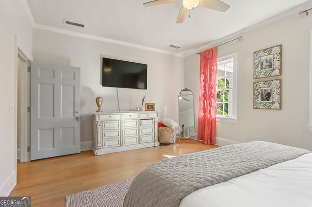 22 Sanford Drive, Newnan, GA 30263