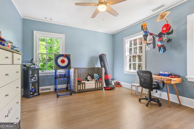 22 Sanford Drive, Newnan, GA 30263