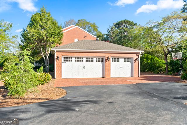 22 Sanford Drive, Newnan, GA 30263