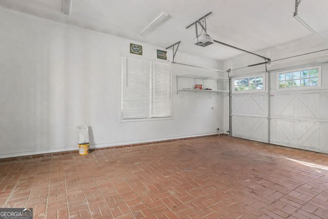 22 Sanford Drive, Newnan, GA 30263