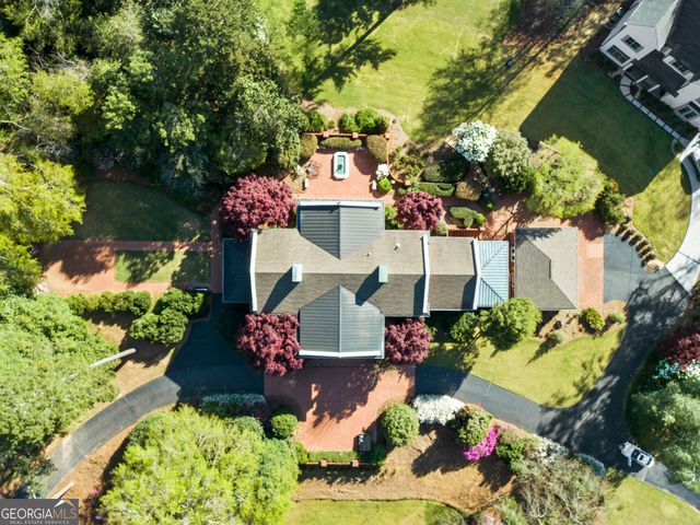 22 Sanford Drive, Newnan, GA 30263