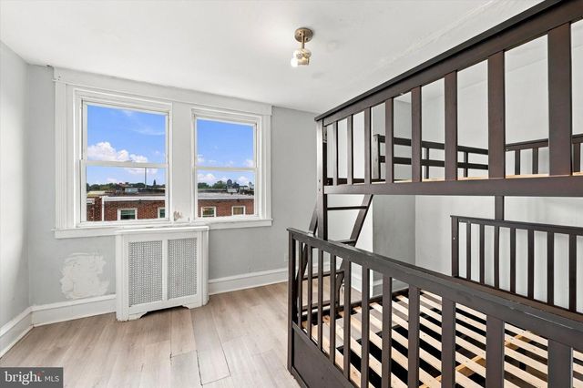 557 TIMBERLAKE RD, Upper Darby, PA 19082