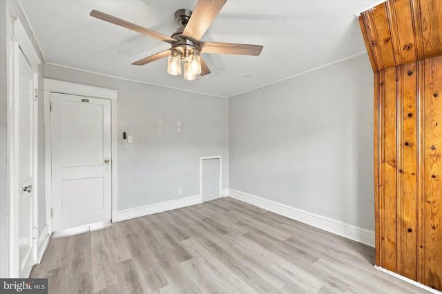 557 TIMBERLAKE RD, Upper Darby, PA 19082