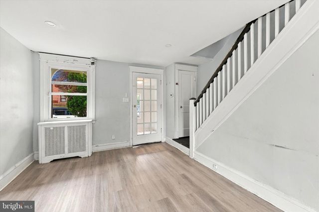 557 TIMBERLAKE RD, Upper Darby, PA 19082