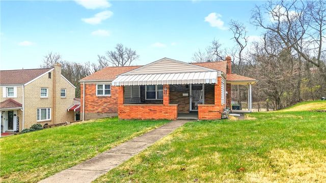 4632 Woodhill Dr, Munhall, PA 15120