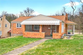 4632 Woodhill Dr, Munhall, PA 15120