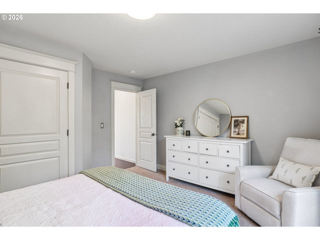 16562 OAK TREE Ter, Oregon City, OR 97045