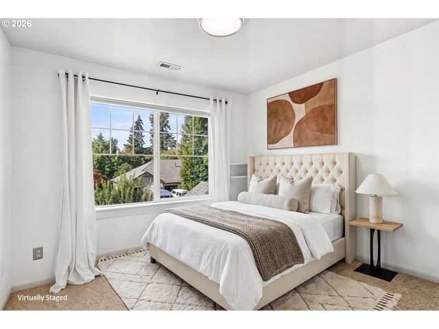 16562 OAK TREE Ter, Oregon City, OR 97045