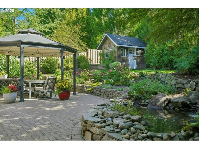 16562 OAK TREE Ter, Oregon City, OR 97045