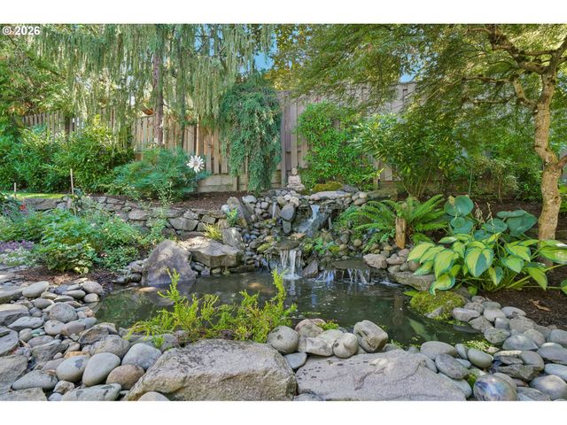 16562 OAK TREE Ter, Oregon City, OR 97045