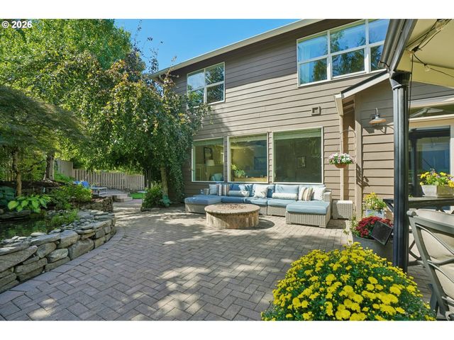 16562 OAK TREE Ter, Oregon City, OR 97045