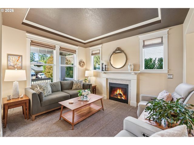 16562 OAK TREE Ter, Oregon City, OR 97045