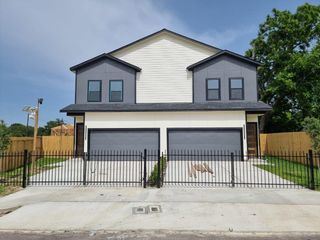 4539 Rosemont Street A/B, Houston, TX 77051