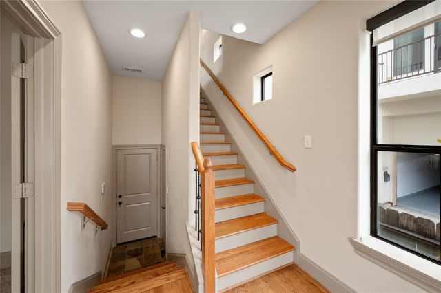 2316 Camden Drive, Houston, TX 77021