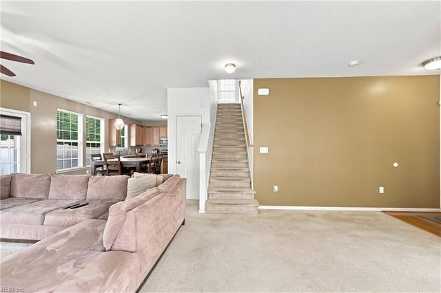4320 Schooner TRL, Chesapeake, VA 23321