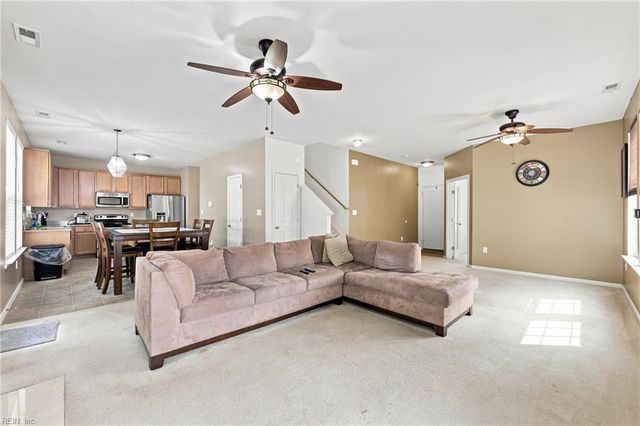 4320 Schooner TRL, Chesapeake, VA 23321