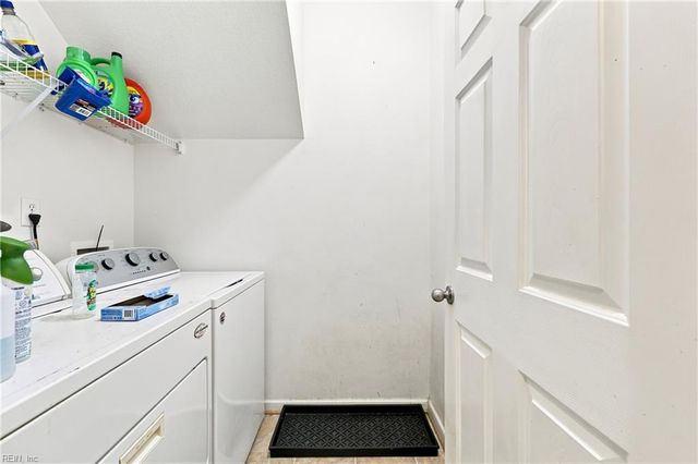 4320 Schooner TRL, Chesapeake, VA 23321
