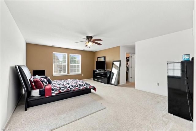 4320 Schooner TRL, Chesapeake, VA 23321