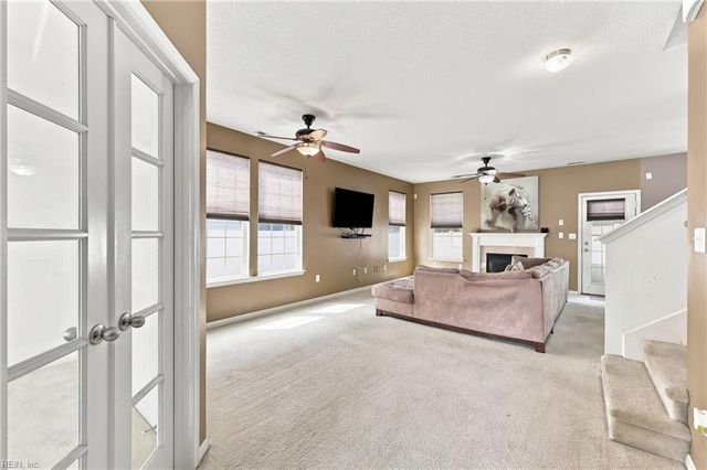4320 Schooner TRL, Chesapeake, VA 23321