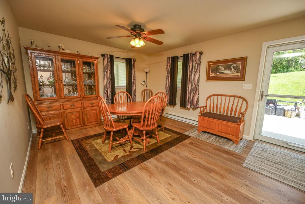 502 E OAK ST, Oakland, MD 21550