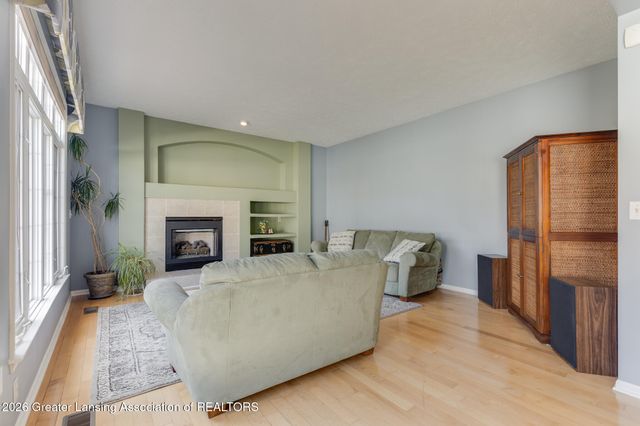 11420 Carousel, Grand Ledge, MI 48837