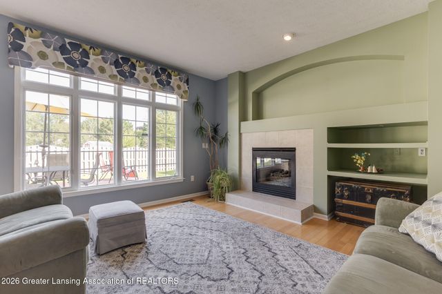 11420 Carousel, Grand Ledge, MI 48837