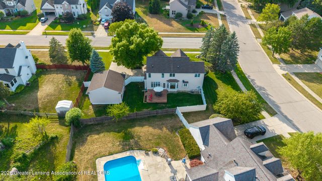11420 Carousel, Grand Ledge, MI 48837