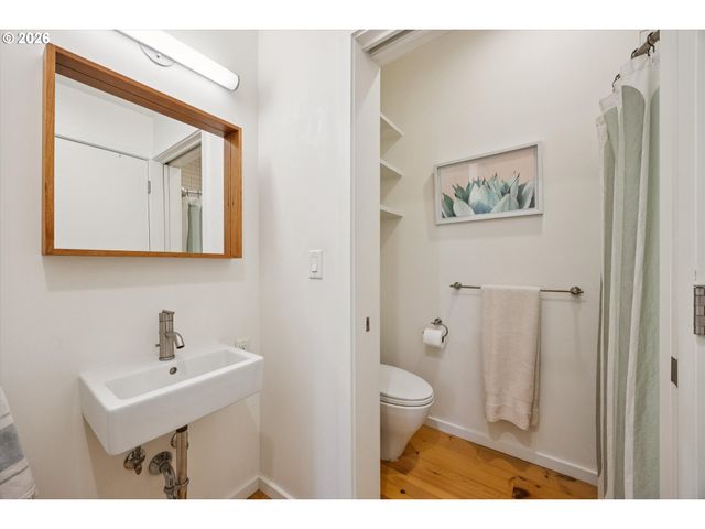 5232 N WILLIAMS Ave, Portland, OR 97217