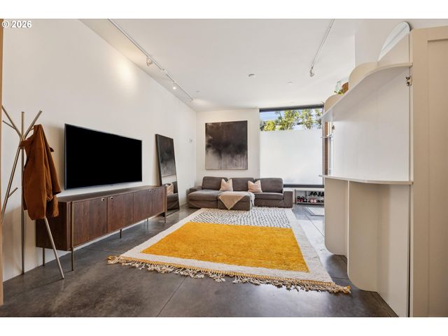 5232 N WILLIAMS Ave, Portland, OR 97217