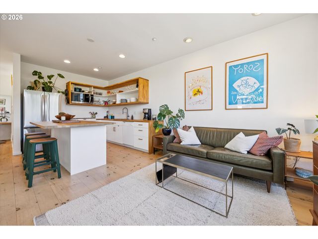 5232 N WILLIAMS Ave, Portland, OR 97217