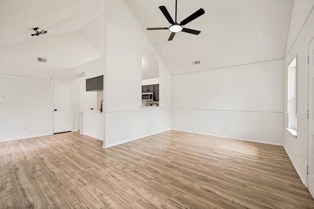 1221 Hilburn Court, Irving, TX 75060