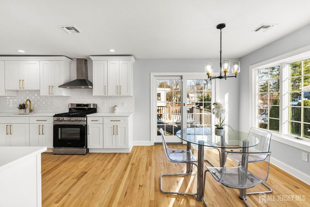 179 Fleet Avenue, Edison, NJ 08820