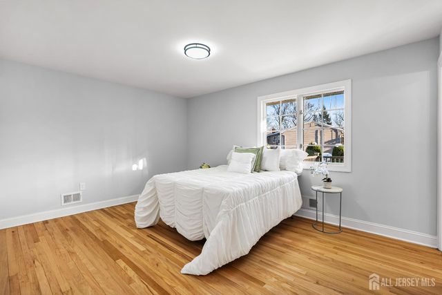 179 Fleet Avenue, Edison, NJ 08820