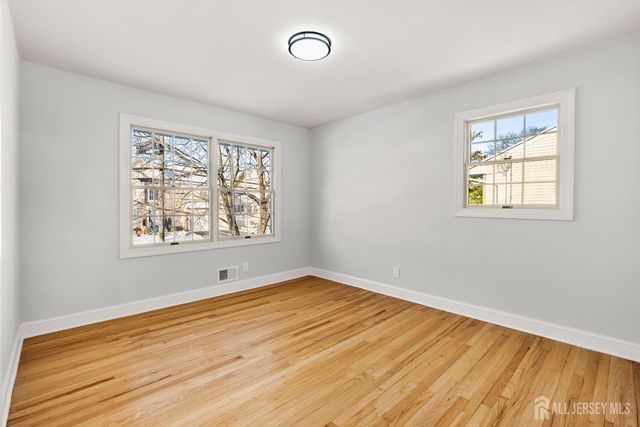 179 Fleet Avenue, Edison, NJ 08820