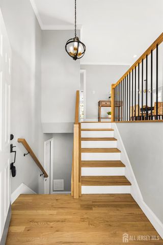 179 Fleet Avenue, Edison, NJ 08820