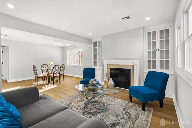 179 Fleet Avenue, Edison, NJ 08820