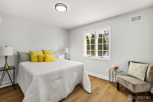 179 Fleet Avenue, Edison, NJ 08820